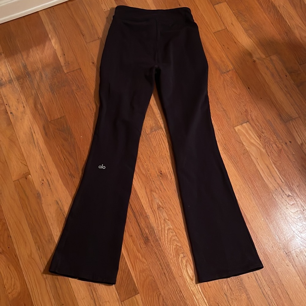 ALO AIRBRUSH high waist  flutter - Picture 6 of 9